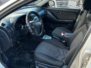 2010 Hyundai Elantra IV (HD), бежевый, 830000 рублей, вид 2