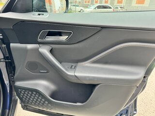 2017 Jaguar F-Pace I, синий, 2730000 рублей, вид 3