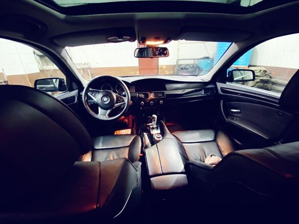 2008 BMW 5 серии 525xi V (E60/E61) Рестайлинг, чёрный - вид 5