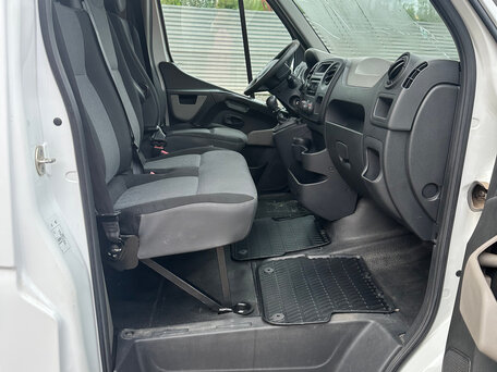 2014 Renault Master, белый, 1800000 рублей, вид 5