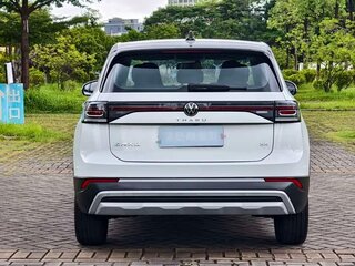 2025 Volkswagen Tharu XR, белый, 1580000 рублей, вид 5