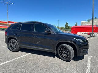 2018 Skoda Kodiaq I, чёрный, 2500000 рублей, вид 4