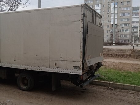2011 ГАЗ 2784, белый, 900000 рублей, вид 3