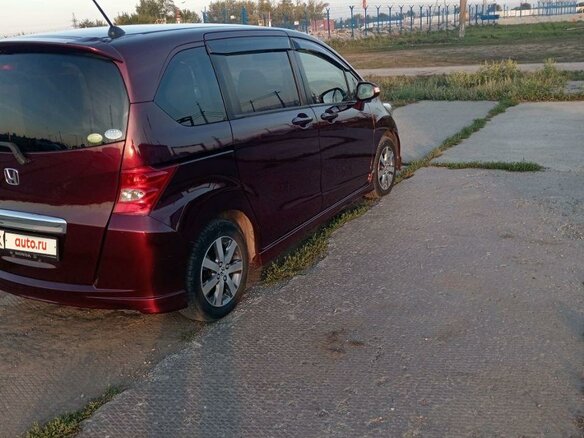 2008 Honda Freed I, пурпурный, 1190000 рублей - вид 5