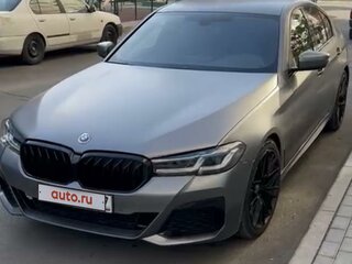2017 BMW 5 серии 520d VII (G30/G31/G38), чёрный, 4200000 рублей, вид 1