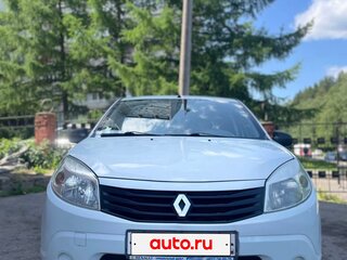 2011 Renault Sandero I, белый, 600000 рублей, вид 1