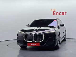 2024 BMW 7 серии 740d xDrive VII (G70), чёрный, 10900000 рублей, вид 3