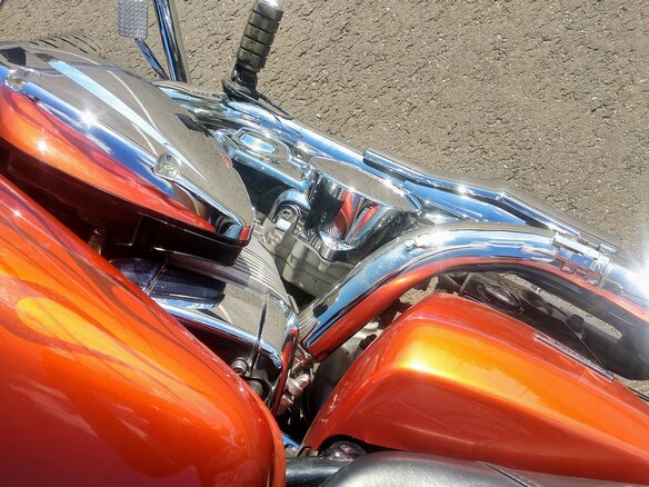 2012 Honda Shadow 750, оранжевый, 570000 рублей - вид 2