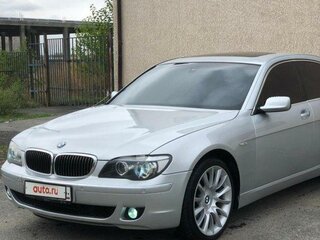 2005 BMW 7 серии 750i IV (E65/E66) Рестайлинг, серебристый, 900000 рублей, вид 1