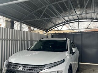 2021 Mitsubishi Eclipse Cross I Рестайлинг, белый, 2500000 рублей, вид 3