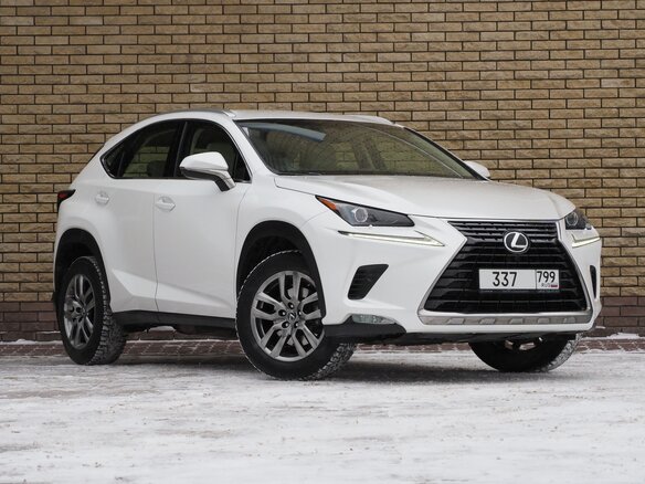 2017 Lexus NX 200 I Рестайлинг, белый - вид 3