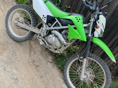 2016 Kawasaki KLX 150, зелёный, 400000 рублей, вид 4