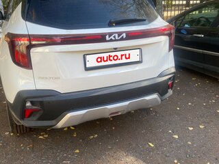 2023 Kia Seltos I Рестайлинг, белый, 2850000 рублей, вид 2