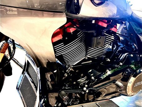 2025 Harley-Davidson CVO Road Glide, серый, 6500000 рублей, вид 5