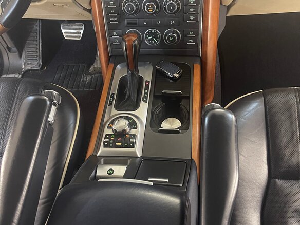 2009 Land Rover Range Rover III Рестайлинг 2, синий, 1850000 рублей - вид 17