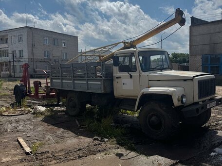 2001 ГАЗ 3308, бежевый, 480000 рублей, вид 2