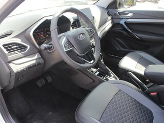 2026 Lada (ВАЗ) Vesta I Рестайлинг (NG), белый, 2020000 рублей, вид 5