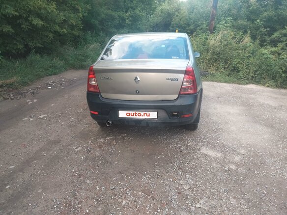 2012 Renault Logan I Рестайлинг, бежевый, 300000 рублей - вид 3
