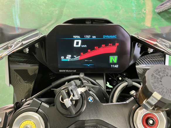 2022 BMW M 1000 RR, синий, 1897123 рублей - вид 2