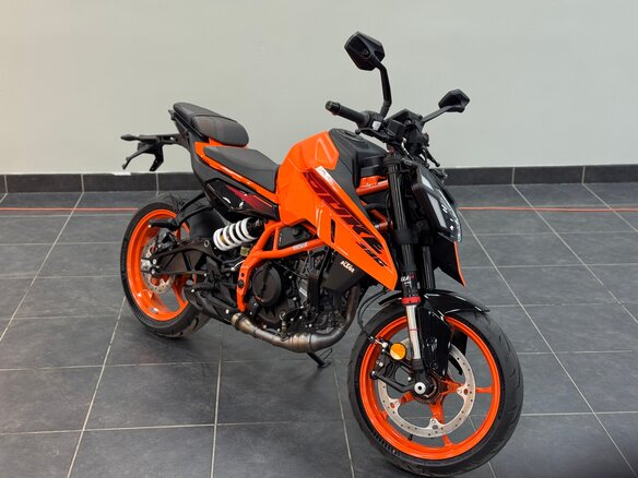 2025 KTM 390 Duke, золотистый, 699000 рублей - вид 14