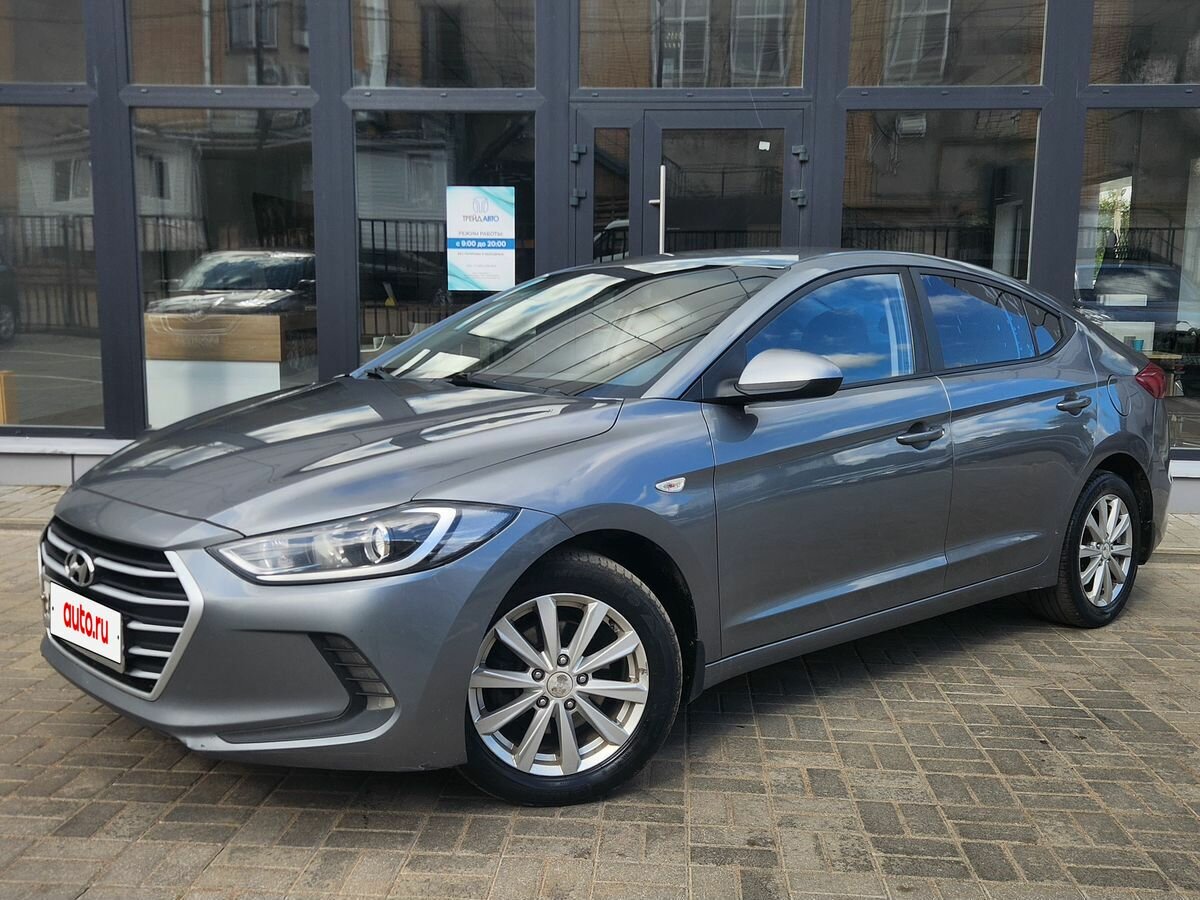 Открыть фотографии: Hyundai Elantra VI (AD)