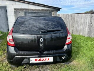 2010 Renault Sandero I, чёрный, 330000 рублей, вид 4