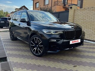 2021 BMW X7 30d I (G07), чёрный, 10200000 рублей, вид 3