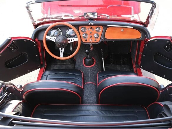 1962 Triumph TR3 I(A), красный - вид 3