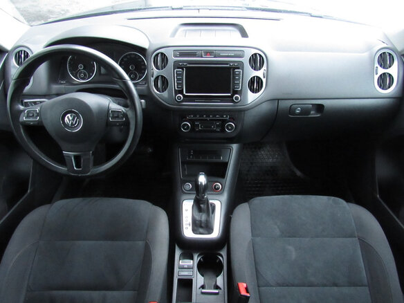 2012 Volkswagen Tiguan I Рестайлинг, чёрный - вид 10