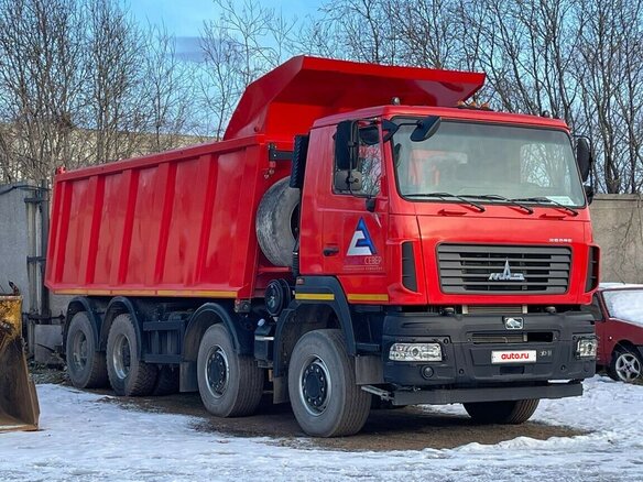 2020 МАЗ 6516, красный, 4500000 рублей - вид 2