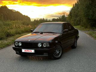 1991 BMW 5 серии 520i III (E34), чёрный, 479000 рублей, вид 1