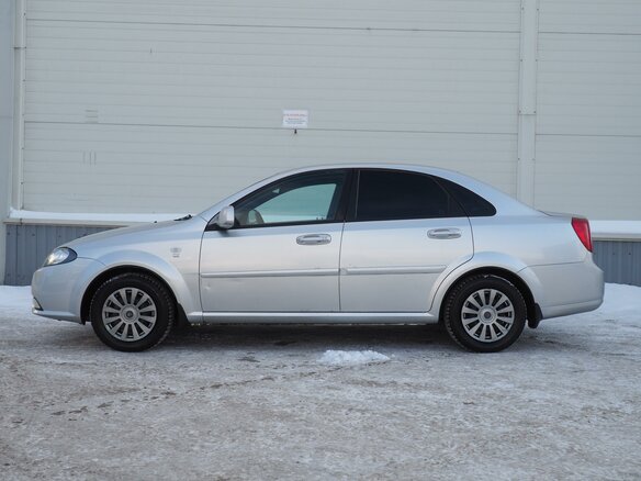 2015 Daewoo Gentra II, серебристый - вид 4