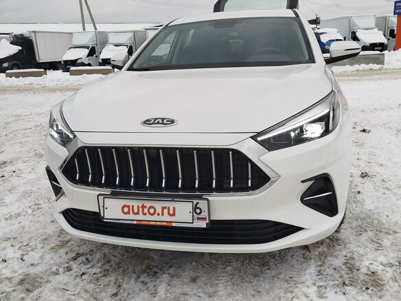 2023 JAC J7 I, белый, 1600000 рублей - вид 1