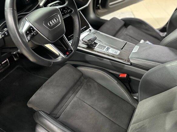 2019 Audi A6 45 TFSI V (C8), чёрный, 4750000 рублей - вид 11