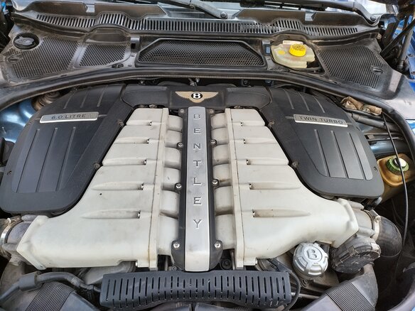 2007 Bentley Continental Flying Spur, синий, 1550000 рублей - вид 12