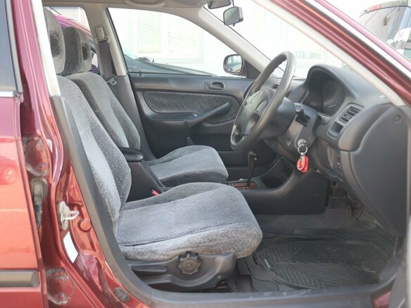 1997 Isuzu Gemini V, красный, 160000 рублей - вид 8