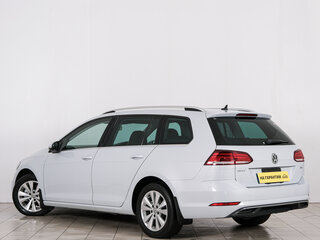 2018 Volkswagen Golf VII Рестайлинг, белый, 1459000 рублей, вид 4