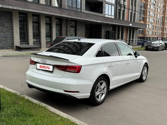2019 Audi A3 III (8V) Рестайлинг, белый - вид 4