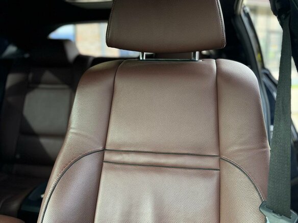 2011 BMW X6 50i 8-speed I (E71), чёрный, 2090000 рублей - вид 9