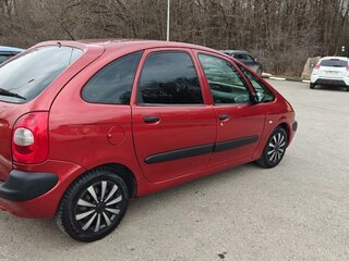 2000 Citroen Xsara Picasso, красный, 250000 рублей, вид 3