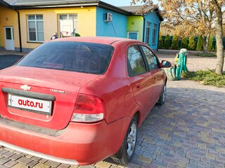 2004 Chevrolet Aveo I, красный, 295000 рублей, вид 2