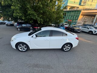 2009 Opel Insignia I, белый, 745000 рублей, вид 4