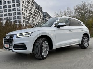 2019 Audi Q5 II (FY), белый, 4050000 рублей, вид 4