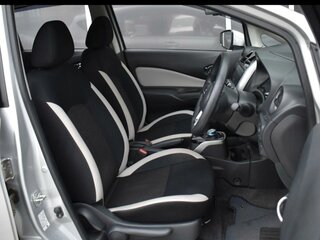 2019 Nissan Note e-Power II Рестайлинг, серебристый, 1295000 рублей, вид 4