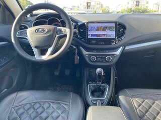 2019 Lada (ВАЗ) Vesta SW Cross I, белый, 1050000 рублей, вид 3