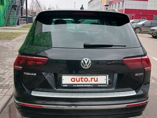 2019 Volkswagen Tiguan II, чёрный, 3000000 рублей, вид 4