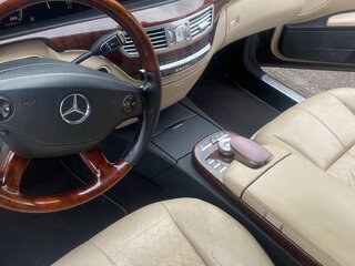 2006 Mercedes-Benz S-Класс 500 V (W221), чёрный, 1700000 рублей, вид 5
