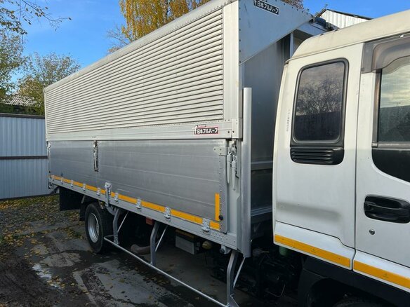 2001 Isuzu Forward (F-Series), белый, 3500000 рублей - вид 9