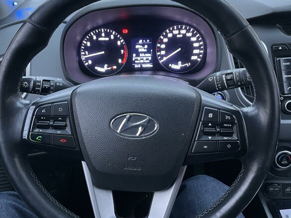 2018 Hyundai Creta I, серебристый, 1550000 рублей - вид 2