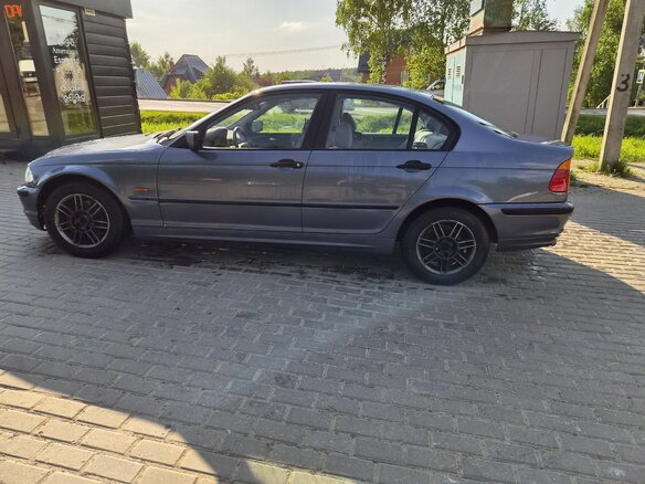 1998 BMW 3 серии 318i IV (E46), голубой, 550000 рублей - вид 5